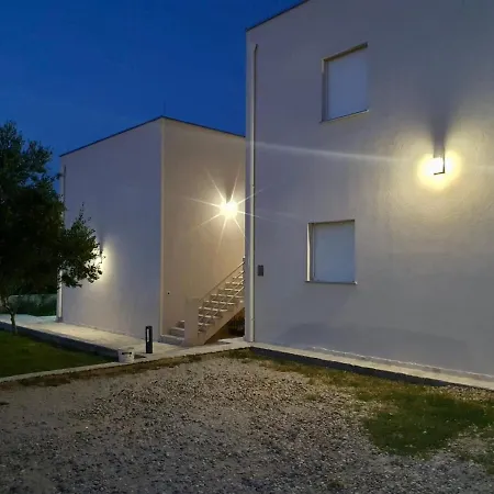 Petar Apartman *